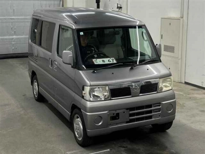 NISSAN CLIPPER RIO