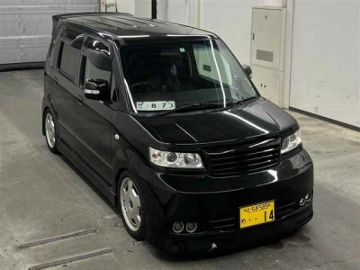 SUZUKI WAGON R STINGRAY