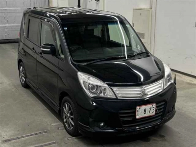 MITSUBISHI DELICA D:2
