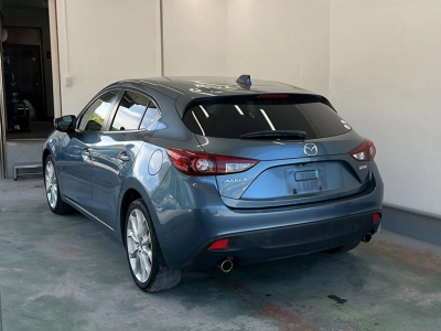 MAZDA AXELA SPORT