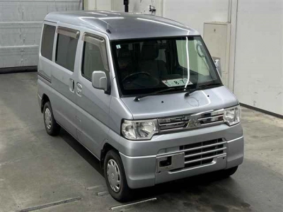 MITSUBISHI MINICAB