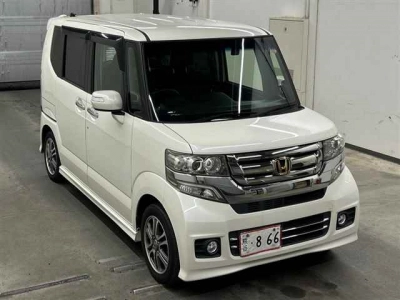HONDA N BOX CUSTOM