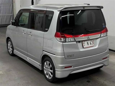 MITSUBISHI DELICA D:2