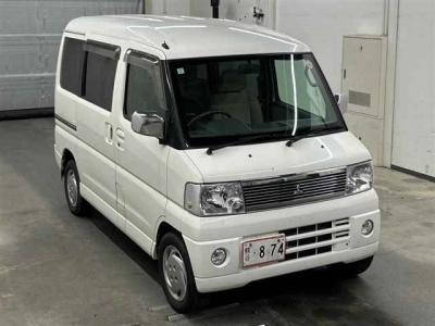 MITSUBISHI TOWN BOX