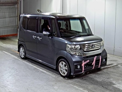 HONDA N BOX CUSTOM