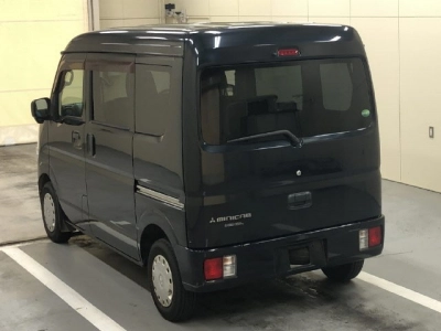 MITSUBISHI MINICAB