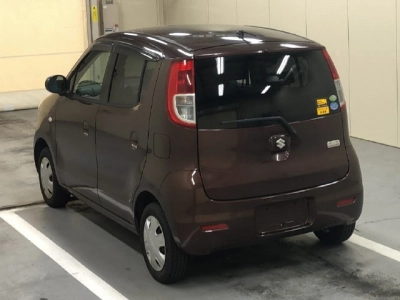SUZUKI MRWAGON