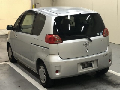 TOYOTA PORTE