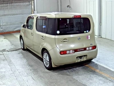NISSAN CUBE