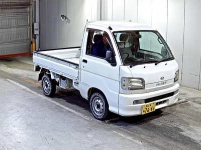 DAIHATSU HIJET TRUCK