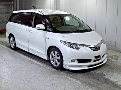 TOYOTA ESTIMA HYBRID