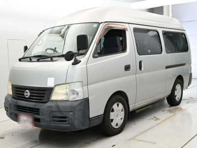 NISSAN CARAVAN BUS