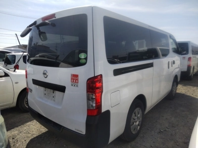 NISSAN NV350 CARAVAN