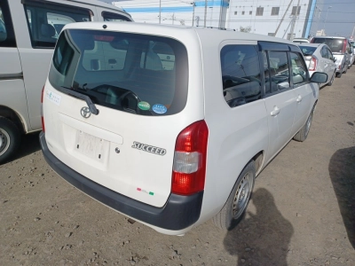 TOYOTA SUCCEED WAGON