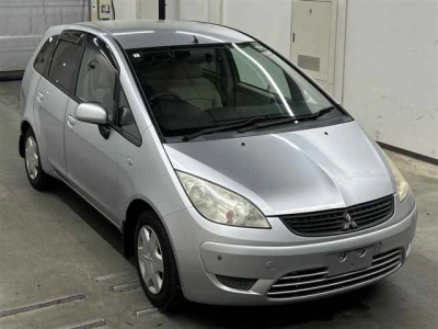MITSUBISHI COLT PLUS