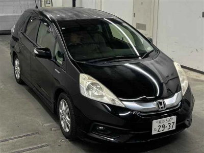 HONDA FIT SHUTTLE HYBRID