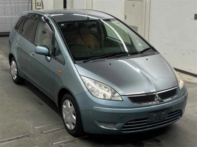 MITSUBISHI COLT PLUS