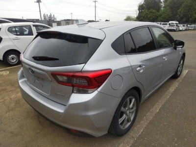 SUBARU IMPREZA