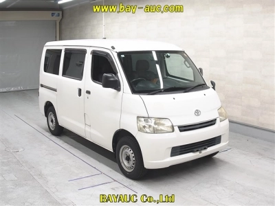 TOYOTA TOWN ACE VAN