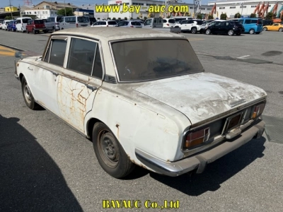 TOYOTA CORONA