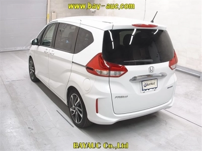 HONDA FREED HYBRID