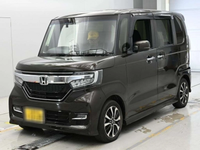 HONDA N BOX CUSTOM