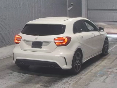 MERCEDES BENZ A CLASS