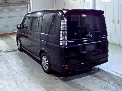 HONDA STEPWGN SPADA
