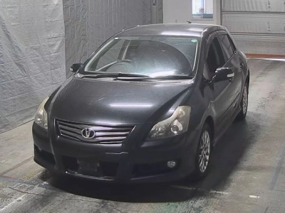 TOYOTA BLADE