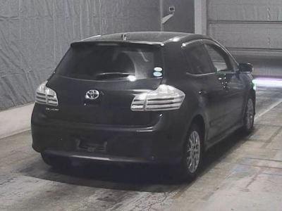 TOYOTA BLADE