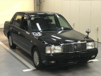 TOYOTA CROWN COMFORT