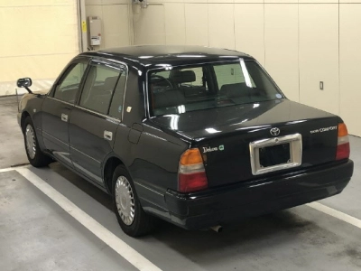 TOYOTA CROWN COMFORT