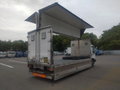 ISUZU FORWARD