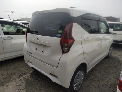 MITSUBISHI EK WAGON