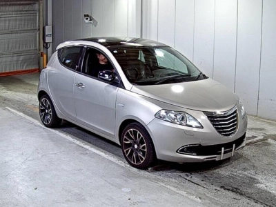 CHRYSLER YPSILON