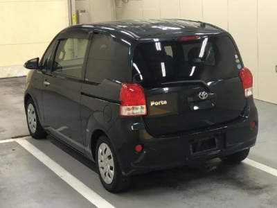 TOYOTA PORTE