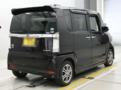 HONDA N BOX CUSTOM