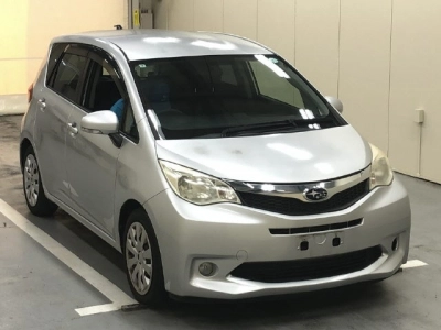SUBARU TREZIA