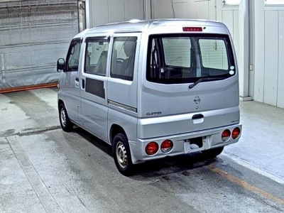 NISSAN CLIPPER VAN