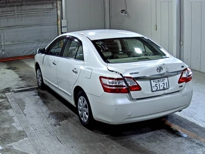 TOYOTA PREMIO