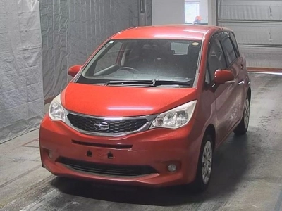 SUBARU TREZIA