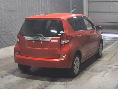 SUBARU TREZIA