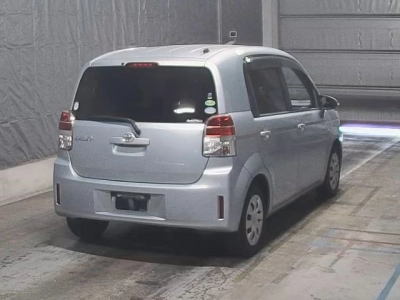 TOYOTA SPADE