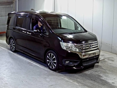 HONDA STEPWGN SPADA