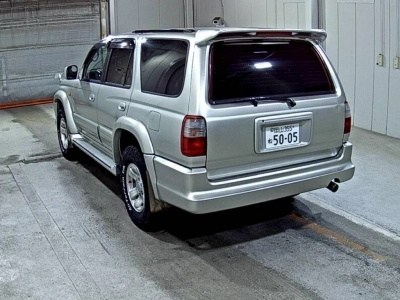 TOYOTA HILUX SURF
