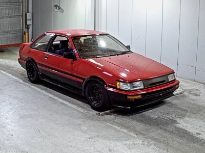 TOYOTA COROLLA LEVIN