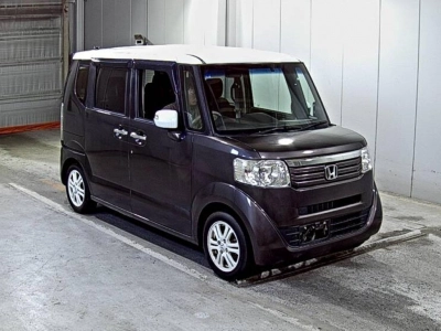 HONDA N BOX +