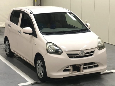 TOYOTA PIXIS EPOCH