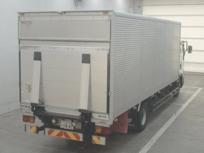 ISUZU FORWARD