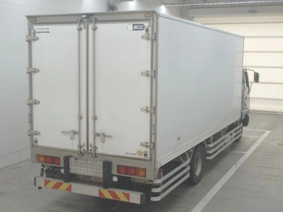 MITSUBISHI FUSO FIGHTER
